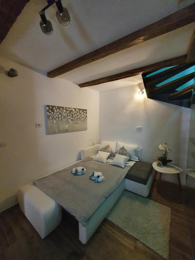 פג New Villa In Old Center - Pag מראה חיצוני תמונה