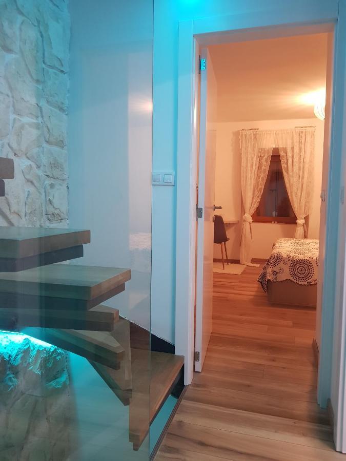 פג New Villa In Old Center - Pag מראה חיצוני תמונה